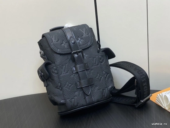 WIS LOUIS VUITTON Christopher Nano 0714